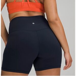 Women’s Lululemon High Waisted Align” Shorts Sz 4